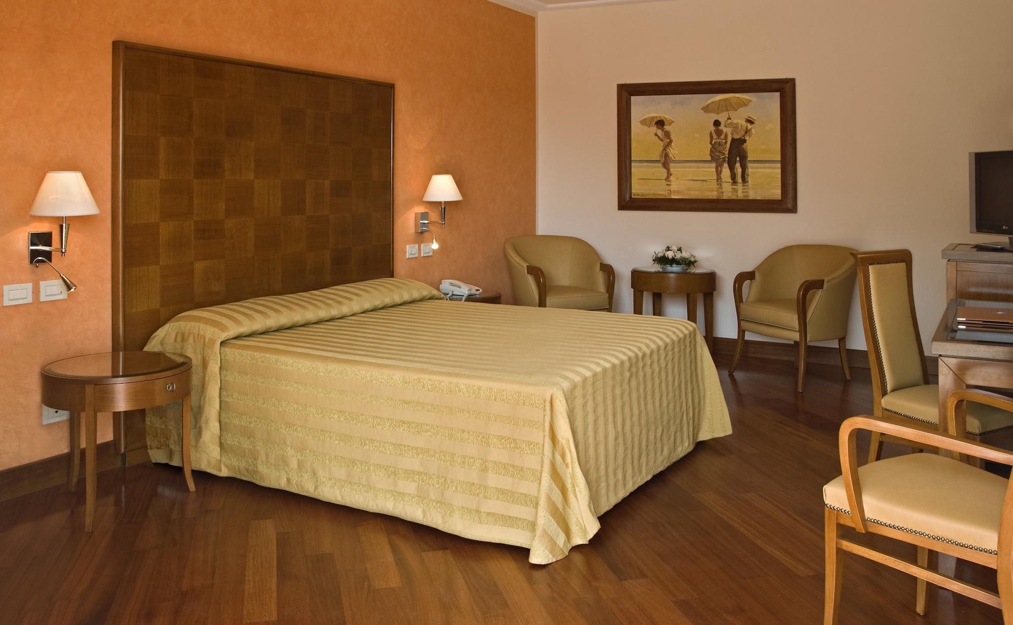 Versilia Palace Hotel Marina di Pietrasanta Eksteriør bilde