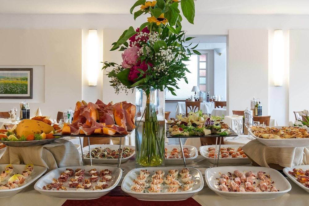 Versilia Palace Hotel Marina di Pietrasanta Eksteriør bilde