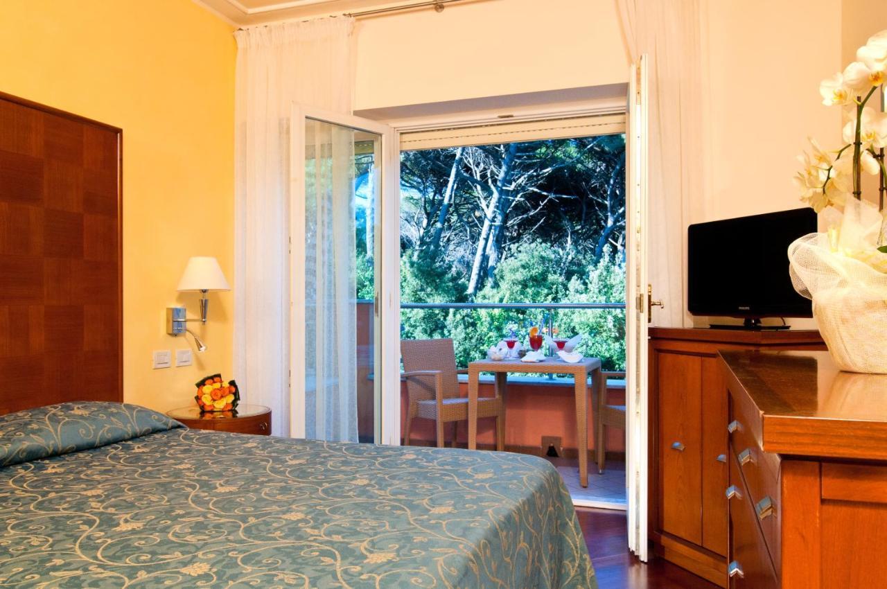 Versilia Palace Hotel Marina di Pietrasanta Eksteriør bilde