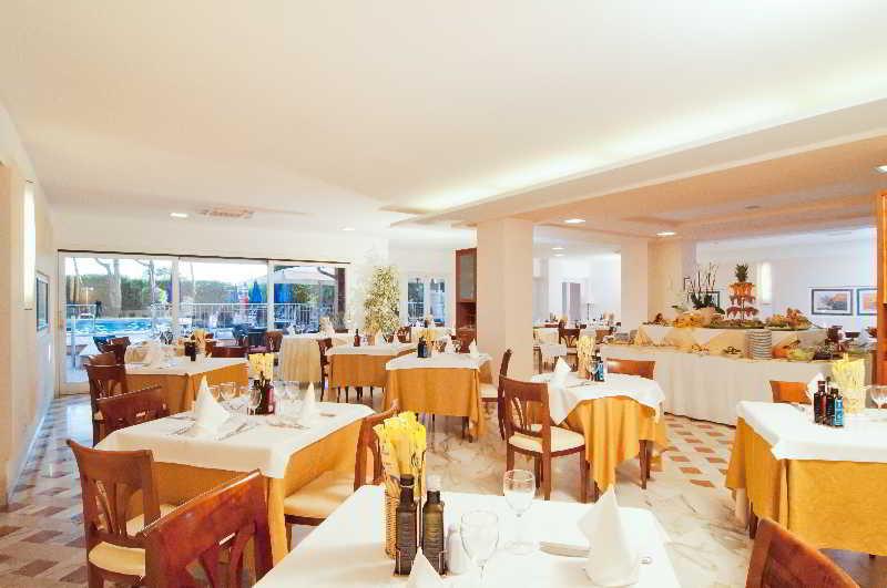 Versilia Palace Hotel Marina di Pietrasanta Eksteriør bilde