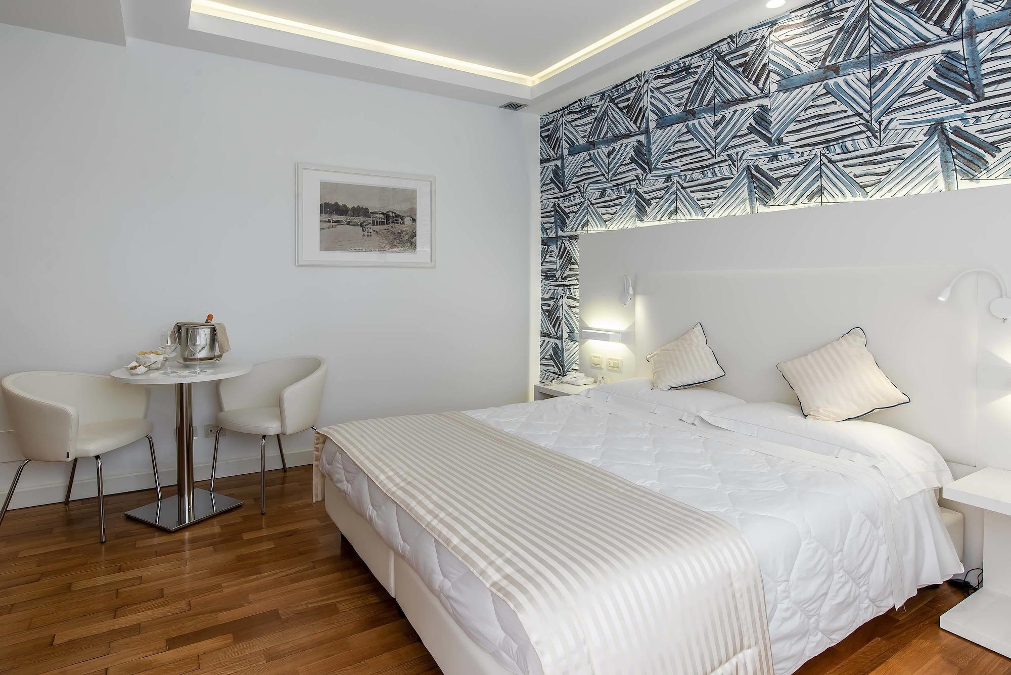 Versilia Palace Hotel Marina di Pietrasanta Eksteriør bilde